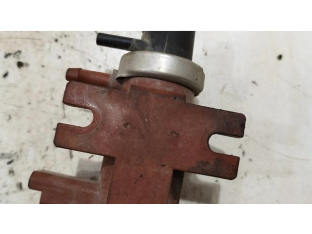 Вакуумный клапан