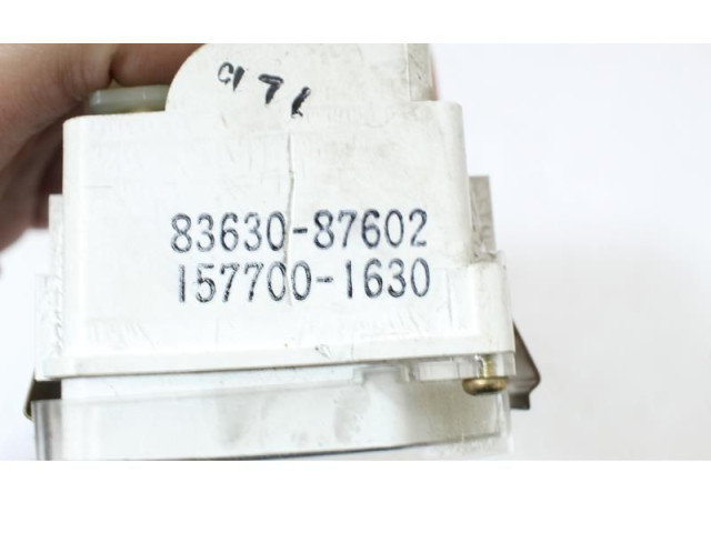 Дисплей    8363087602   Daihatsu Feroza