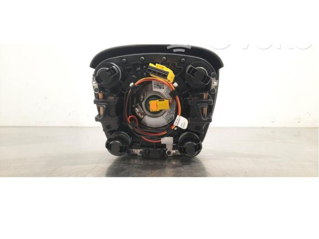 Подушка безопасности водителя 32384652   Volvo XC40