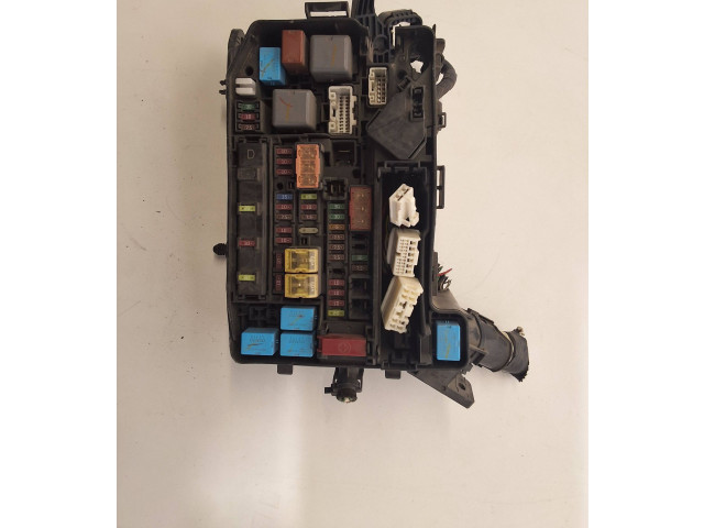 Pojistková skříňka Toyota Prius (XW30) 2010