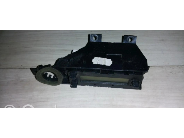 Дисплей       Citroen Xantia