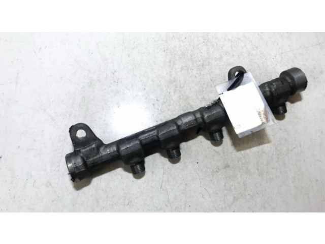 Топливная рампа 0445214190, 55215204 281002903 Opel Zafira A 1.9