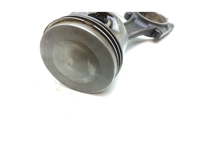 Поршень с шатуном EAC1868, SDF28 Jaguar XJS