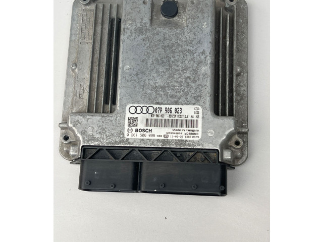 Řídící jednotka 07P906023, 0261S06096   Audi A8 S8 D4 4H 2011