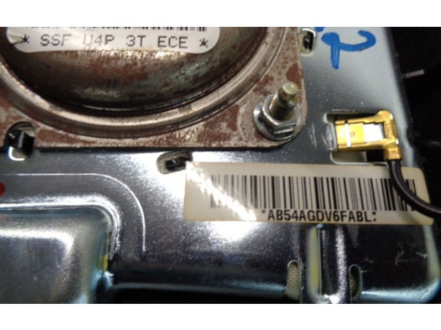 Подушка безопасности водителя 8620008B55 SsangYong Kyron