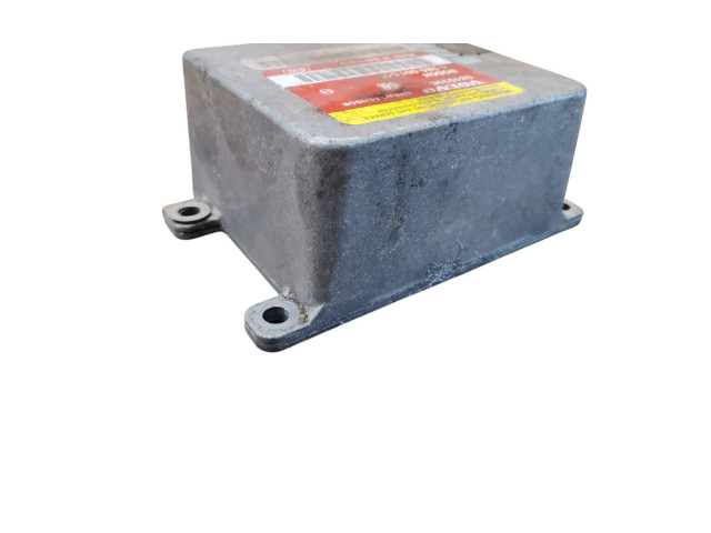 Блок управления надувных подушек 6849396, 0285001041   Volvo 850