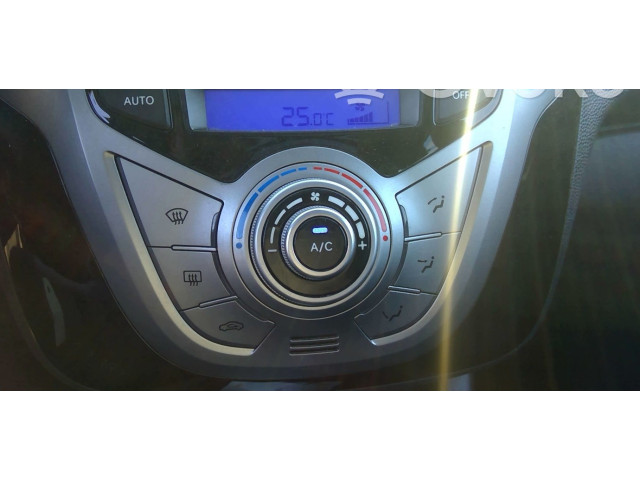 Блок управления климат-контролем 972501K210GU   Hyundai ix20