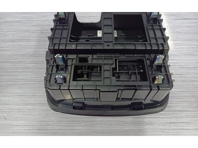 Блок управления климат-контролем 9318941, 9319015 Mini Clubman F54