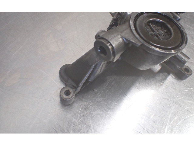 Масляный насос   059115105G  Audi A6 S6 C5 4B 