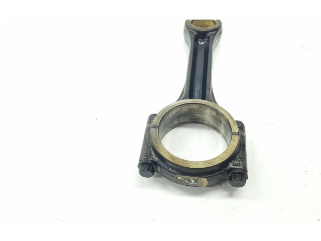 Шатун DFGA 04L105401A, 04L105401A Skoda Superb B8 (3V)