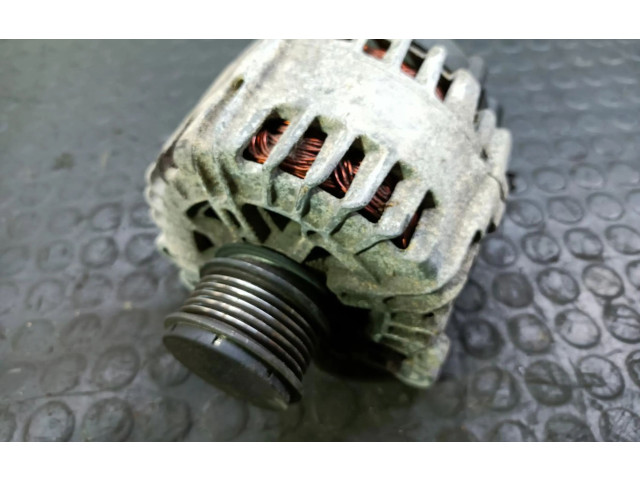 Генератор 03L903023F Volkswagen Caddy