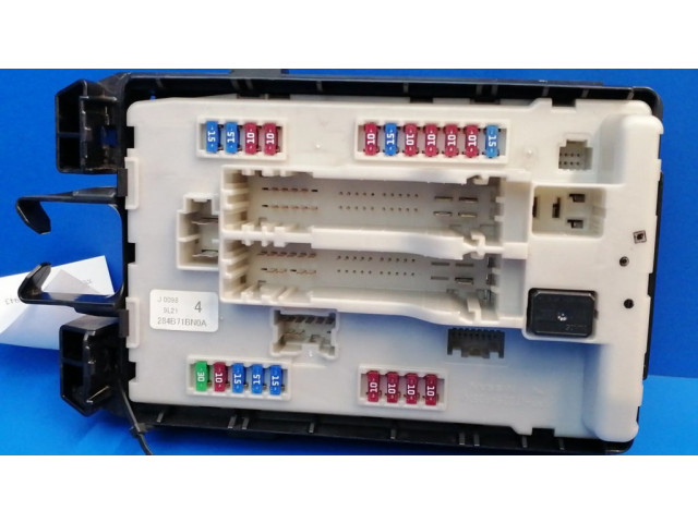 Блок предохранителей 284B71BN0A, J00989L21 Nissan 370Z