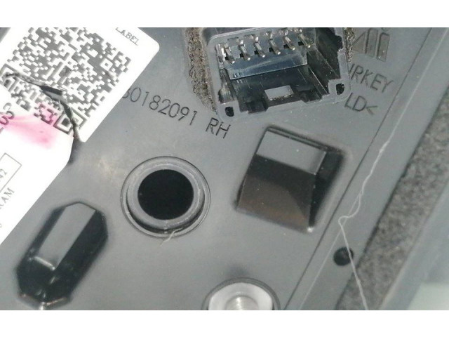 Зеркало электрическое        Hyundai Bayon  2021 -  года   