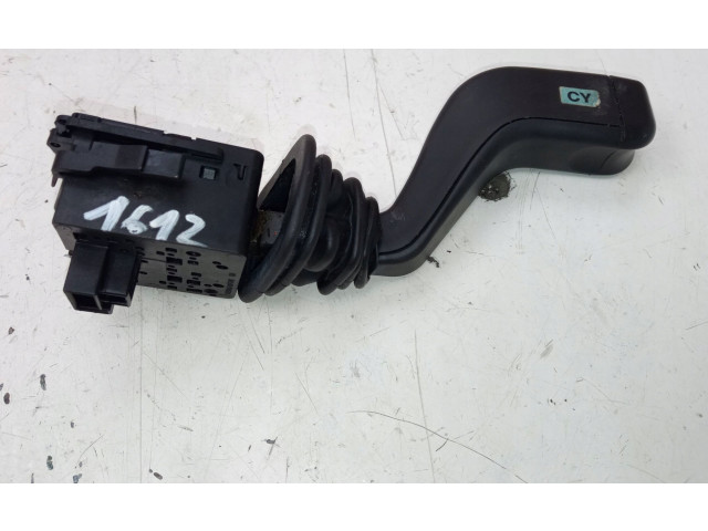 Ручка стеклоочистителей GM09185413   Opel Meriva A