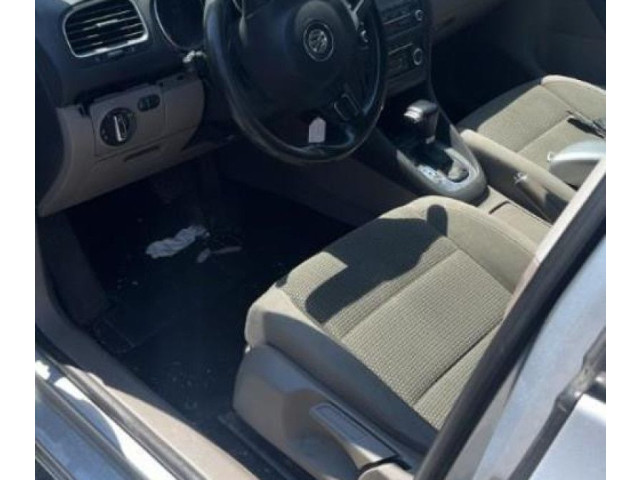 Панель приборов 5K0920871A Volkswagen Golf VI