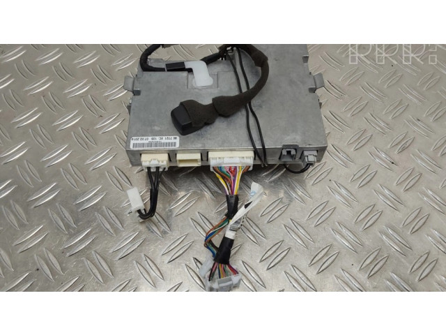 Блок управления навигации (GPS)