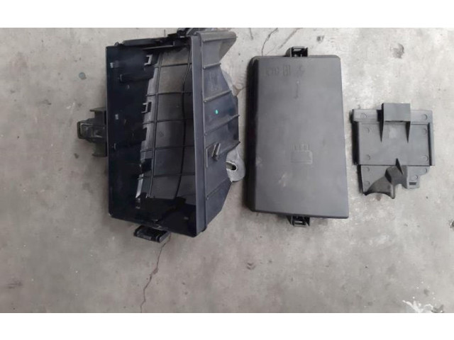 Блок предохранителей  5Q0907361G   Audi A3 S3 8V    