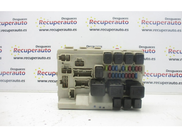 Pojistková skříňka 284B7CD710 Nissan Murano Z50