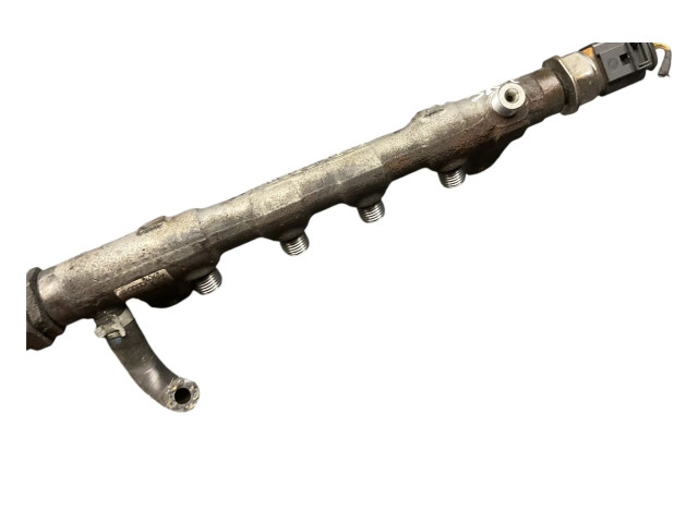 Топливная рампа 03L089N Audi A1 для двигателя Cay