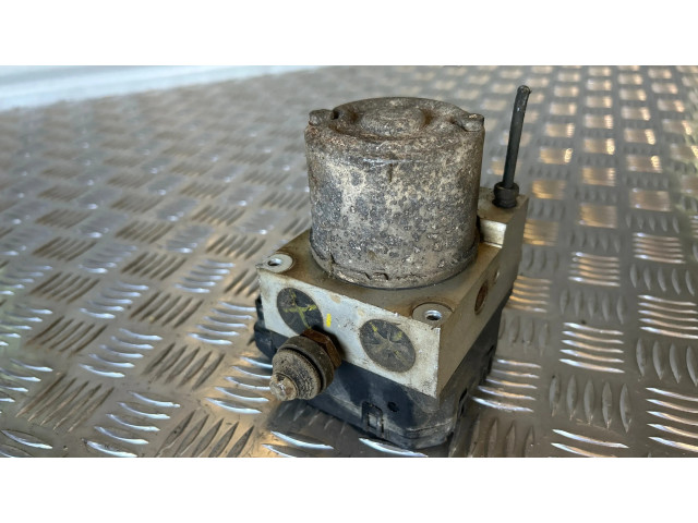 Блок АБС C100437AZ, 9120838144 Mazda Premacy