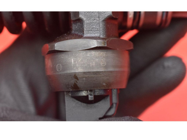 Форсунка 038130073AG, 038130073AG    Volkswagen Cross Touran I   