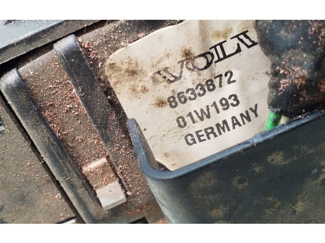 Блок предохранителей 8633872, 9441161 Volvo S60