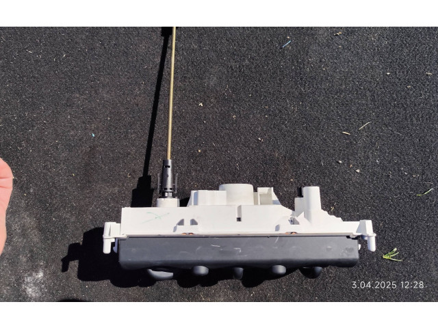 Блок управления климат-контролем 69432201, 69437005   Mini One  Cooper R50  53