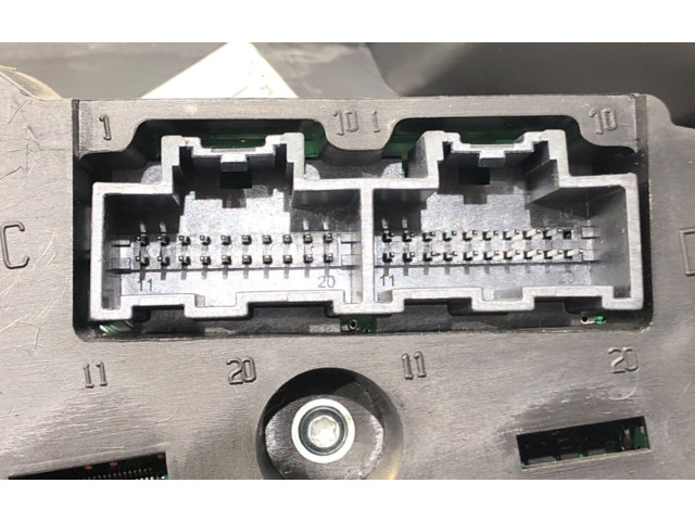 Přístrojová deska  Dodge Caliber 2006   