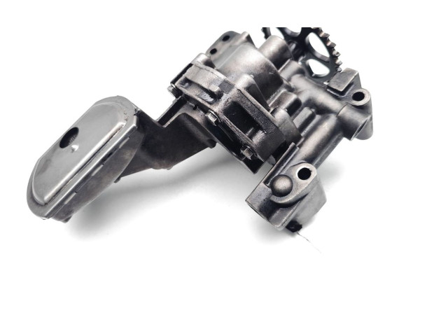 Масляный насос  D4204T 9644350880  Volvo V50 