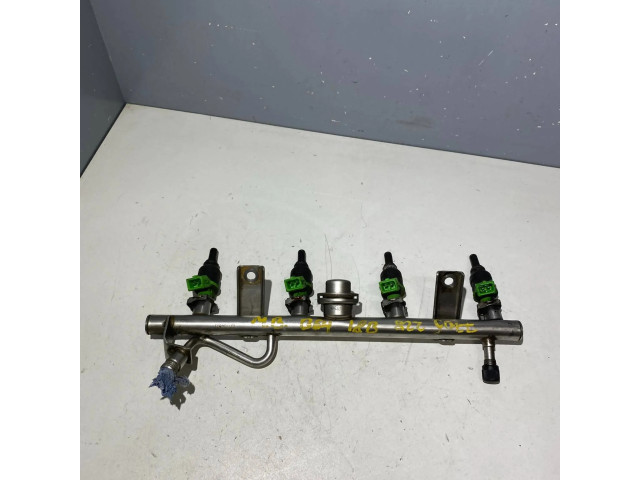 Vstřikovací lišta A1110780292 Mercedes-Benz C W203 pro benzínový / Газ motor 1.8