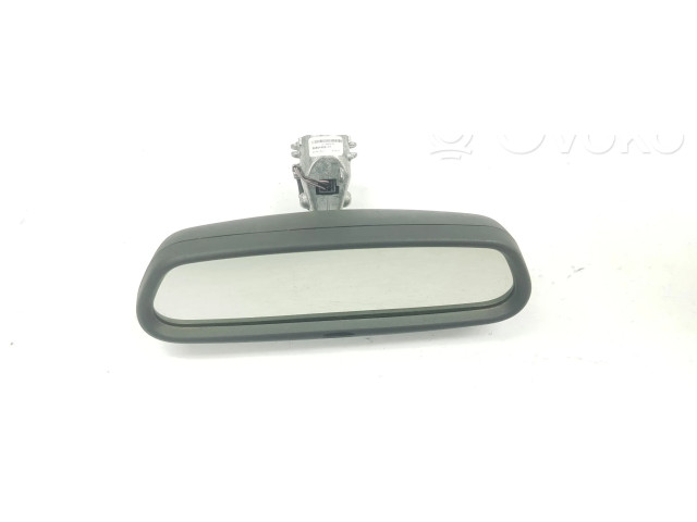 Зеркало заднего вида (в салоне)