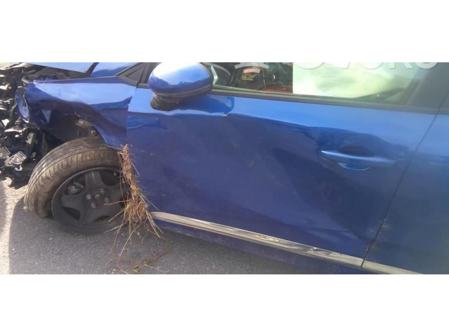 Генератор 231009933R Renault Clio V