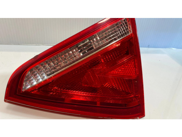 Задний фонарь правый сзади 8T0945094 Audi S5 2007-2017 года