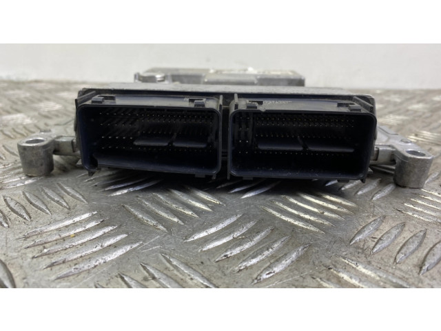 Блок управления двигателя 68402685AC Jeep Compass