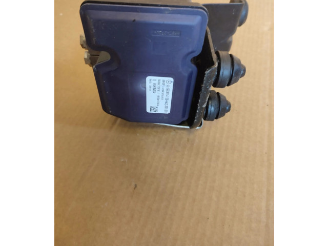 Jednotka ABS A1669014100 Mercedes-Benz ML W166 2012