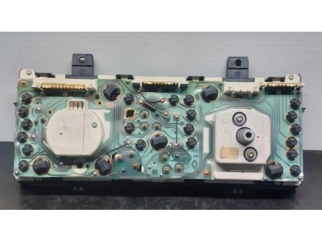 Přístrojová deska  Renault Clio I 1994 7700831040  