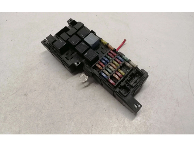 Блок предохранителей 8678449, 030424020822   Volvo XC90    