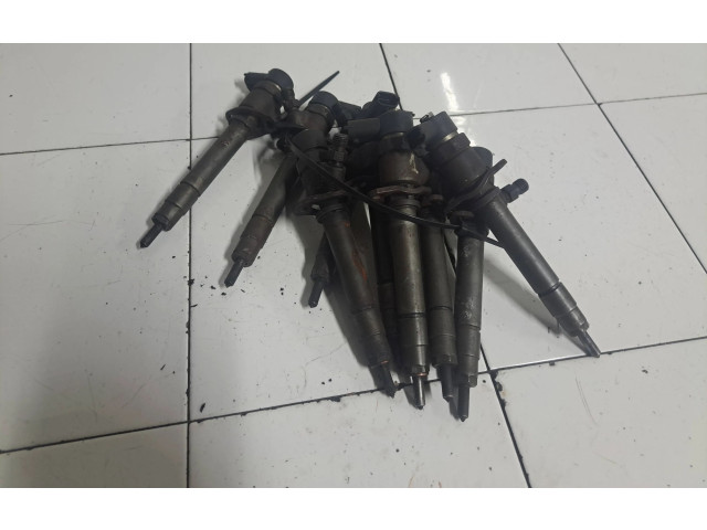 Форсунка 8658352, 30756063    Volvo V70   