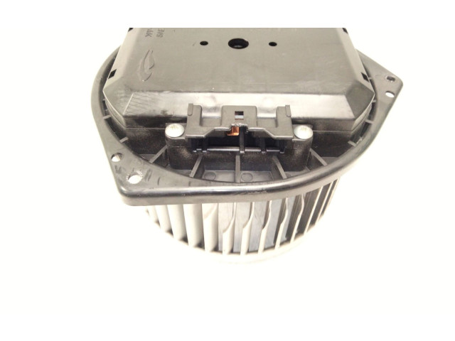 Вентилятор печки A740100408 Infiniti EX