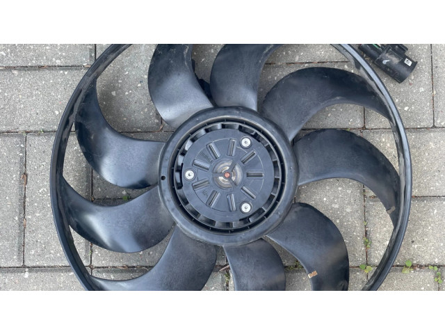 Вентилятор радиатора 1648314501, 8655845 BMW 5 G30 G31 3.0