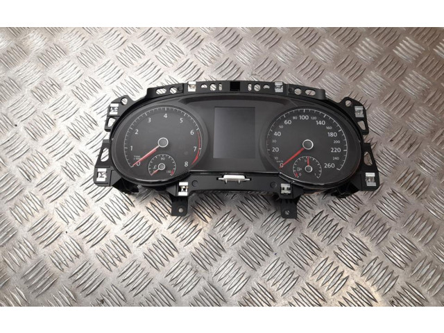 Панель приборов 517920750B, B2164   Volkswagen Golf Sportsvan       