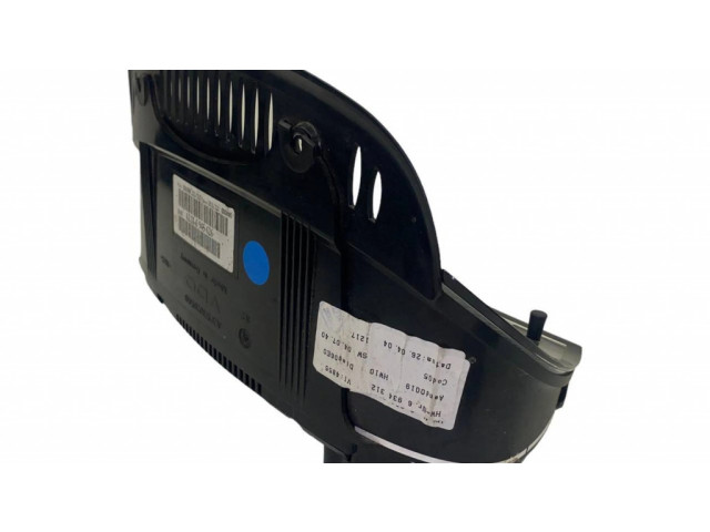 Přístrojová deska  BMW 5 E60 E61 2006 6945626, 62116945626  