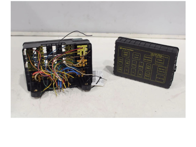 Блок предохранителей 08E6092   SsangYong Rexton    