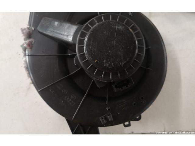 Вентилятор печки    6r1819015   Skoda Fabia Mk2 (5J)