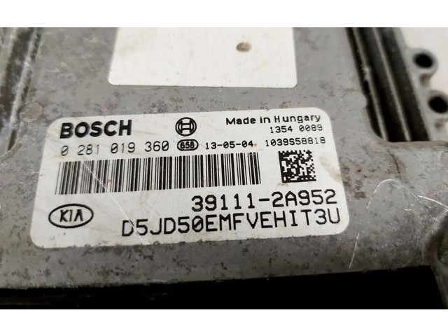 Блок управления двигателем Блок управления 39111-2A952 KIA Ceed