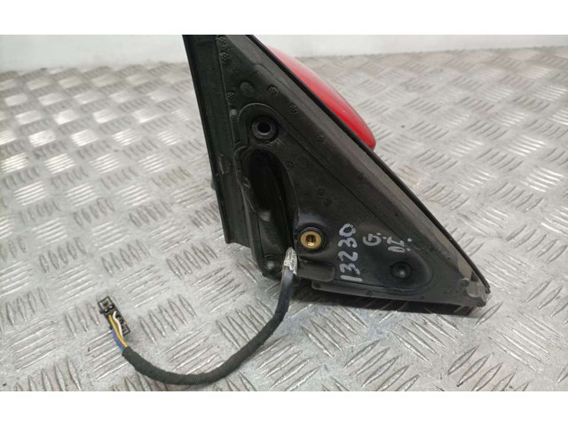 Зеркало электрическое        Skoda Fabia Mk3 (NJ)  2015 - 2021 года   