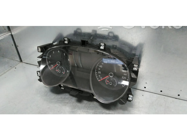 Панель приборов 5TA920740B   Volkswagen Touran III       