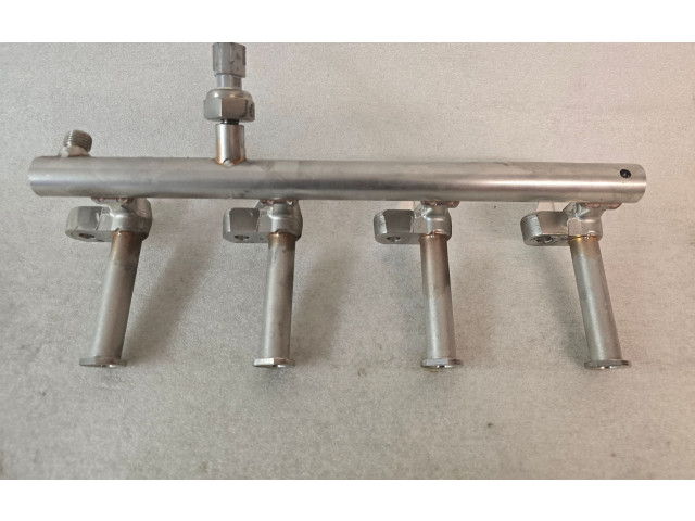 Магистральная трубка топлива 31478560   Volvo XC90   