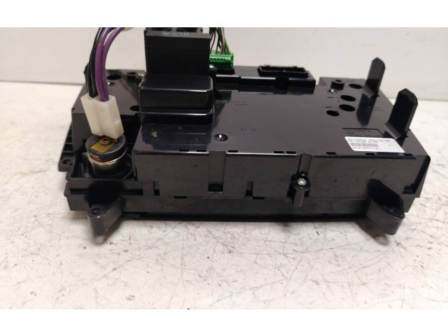 Блок управления климат-контролем 30746022, SN31375112   Volvo V70
