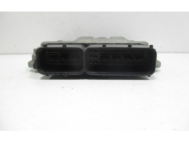 Řídící jednotka 03G906021PF Volkswagen Caddy 2008